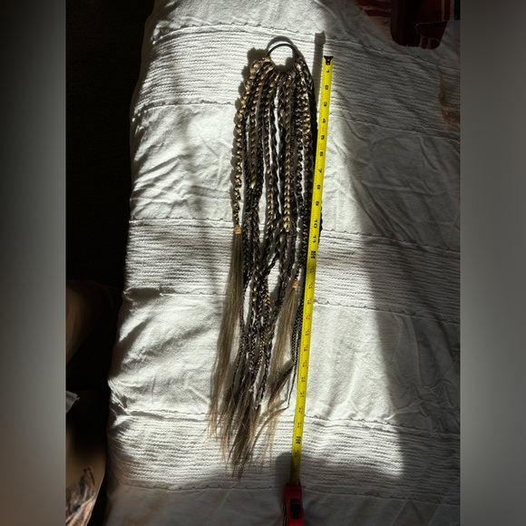 DREDS AND BRAIDS W/ BEADS New in packaging. NEVER WORN. Hand made. - Picture 7 of 10